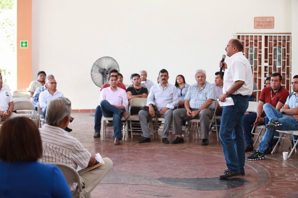 Gobierno cercano, honesto y que rinda cuentas claras a la sociedad, prioridad para Carlos Joaquín:Sintra