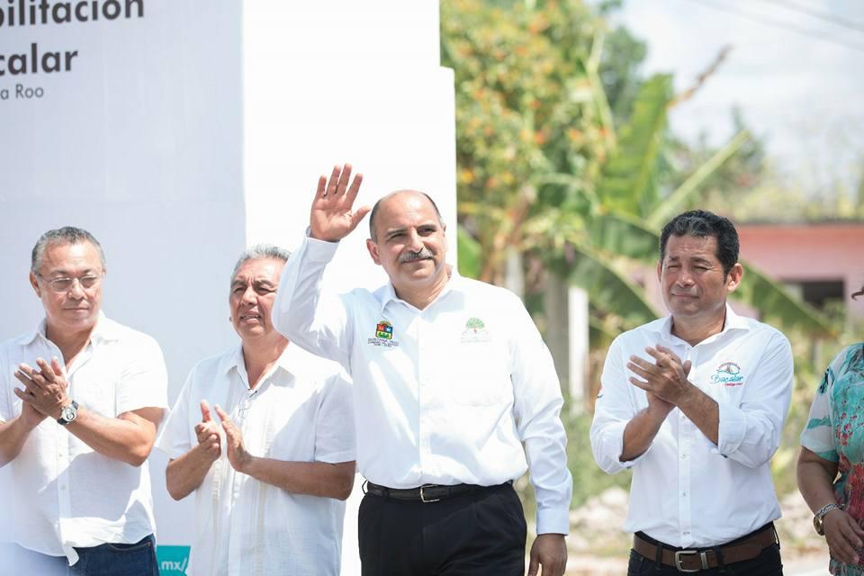 Gobierno de Quintana Roo entrega modernización de calles en Bacalar