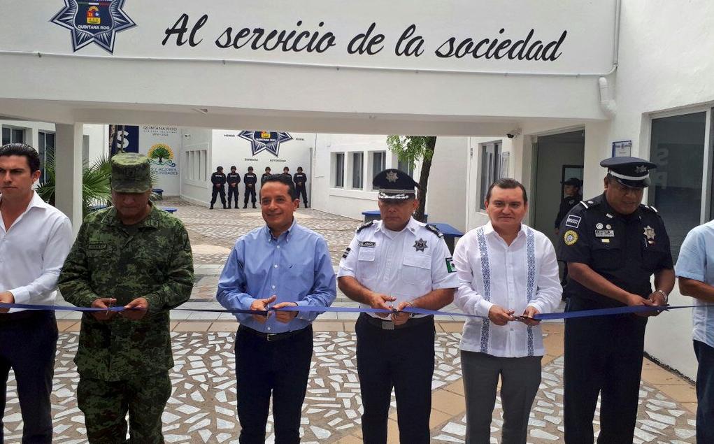 GOBERNADOR INAUGURÓ EL PUESTO DE MANDO EN CANCÚN