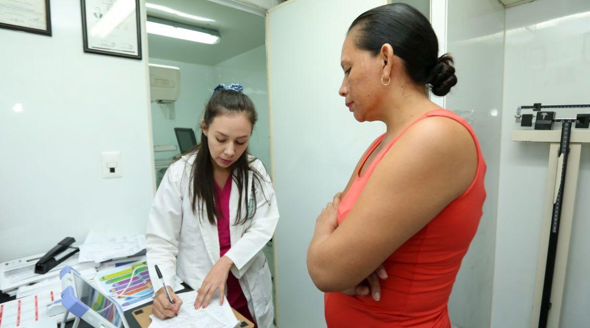 Con la brigada médica “Tómatelo a Pecho, Prevenir es Vivir” hemos atendido a más de 4 mil mujeres del Estado: Gaby Rejón de Joaquín 