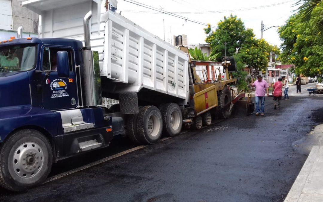 La SINTRA rehabilitó 3 mil 971 metros cuadrados de carpeta asfáltica en la colonia Lagunitas en Chetumal