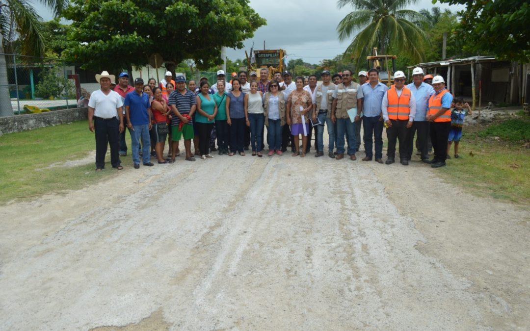 Con la conformación de comités de contraloría social se consolida la transparencia y rendición de cuentas en obras de la SINTRA