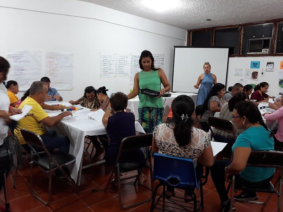 Talleres de capacitación para consolidar cambio de paradigmas