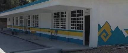 A salvo infraestructura educativa en la isla de Hol-Box- luego de lluvia y fuerte viento que aportó la entrada del frente frío número 31.