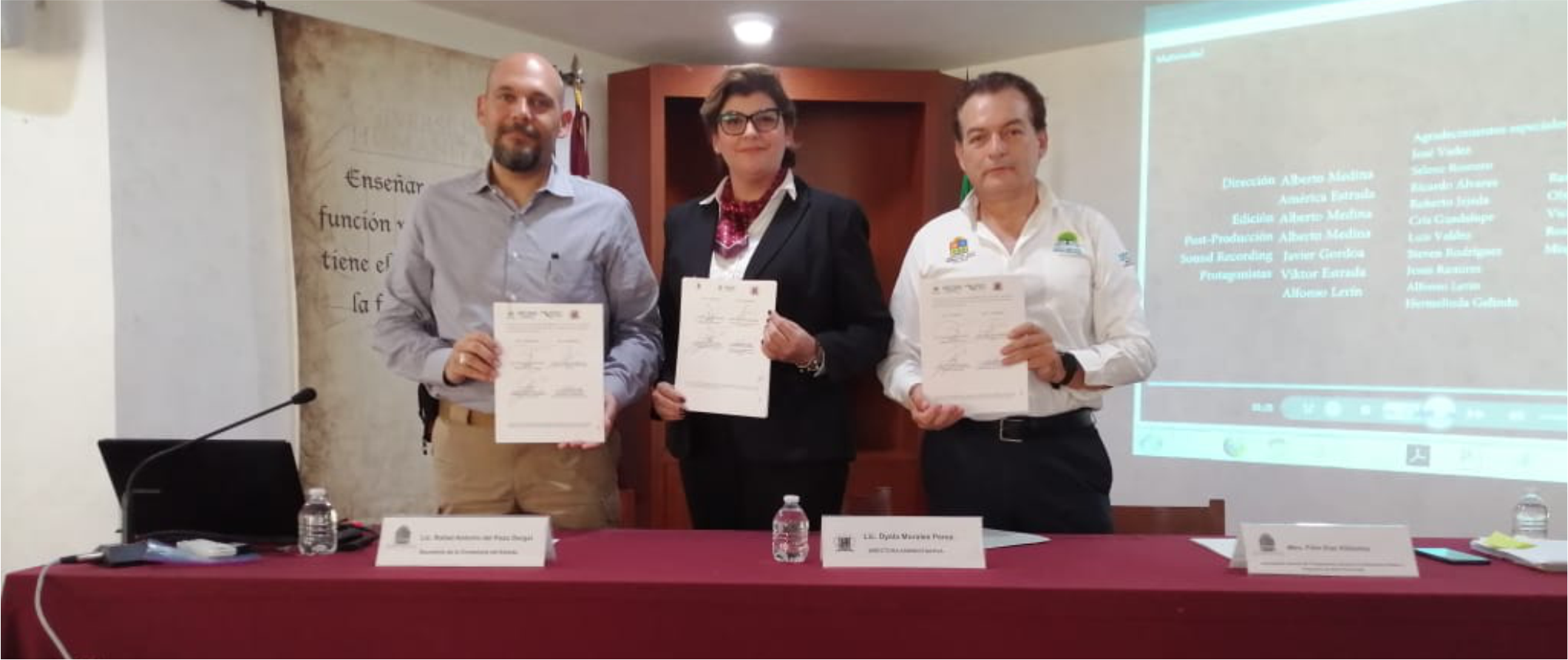 Firman convenio SECOES y Universidad Humanitas