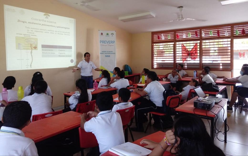 Para juntos avanzar DIF Quintana Roo fortalece la cultura de la prevención en estudiantes y padres de familia