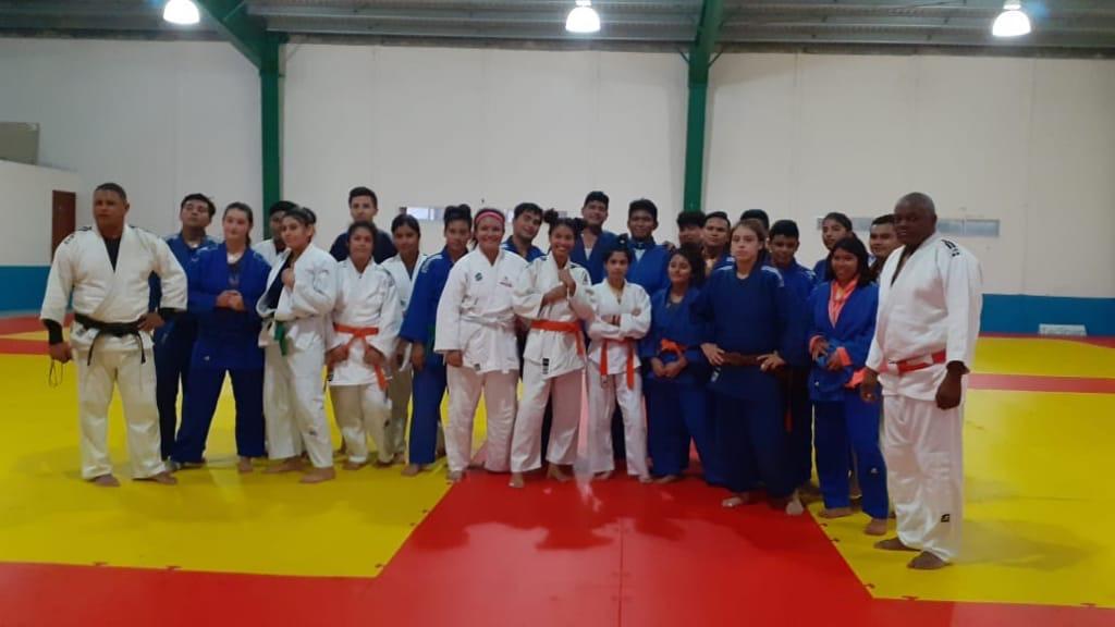 Atletas de Judo se preparan para próxima competencia