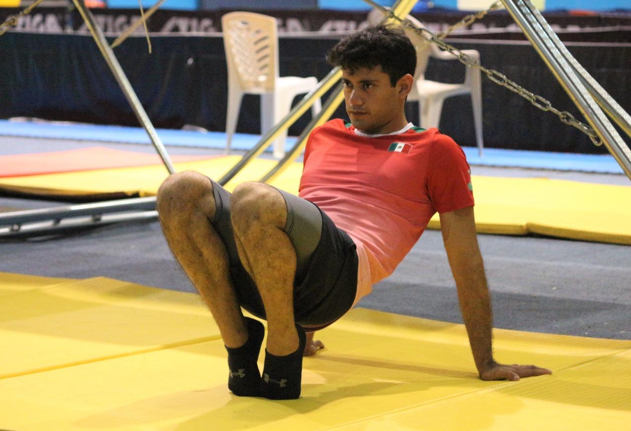 Héctor Iván Pérez, una joya de la gimnasia de trampolín