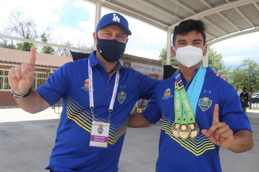 Herseleid Carrazco, tricampeón nacional