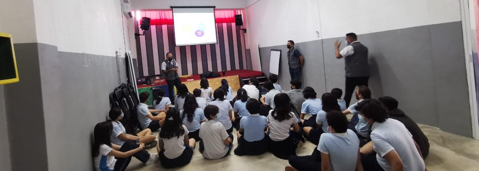 Taller "Resolución asertiva de conflictos", a estudiantes de nivel secundaria del colegio Bernadette