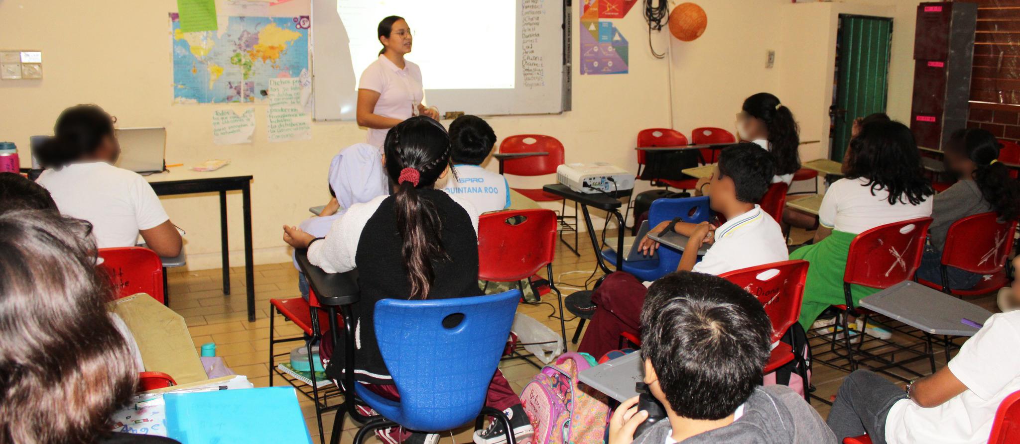 Capacitación "Prevención del acoso escolar" al alumnado de 6° Grado de la Escuela Primaria Francisco I. Madero de la ciudad de Chetumal