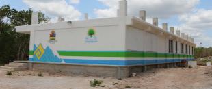 Estudiantes del Colegio de Bachilleres en la comunidad de Señor, cuentan ya con un nuevo edificio que les facilita tener Más y Mejores Oportunidades de superación profesional