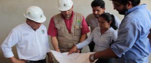Personal  de la SECOES inspecciona obras en Lázaro Cárdenas