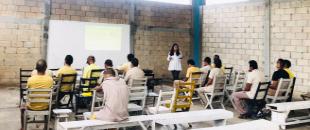 El CEPSQROO realizó el taller “Proyecto de Vida” que brinda atención psicoeducativa a personas privadas de la libertad Chetumal.- “Todos los sectores de la sociedad son muy importantes para la gobernadora Mara Lezama, pero nos pidió atender de manera muy especial a las personas que se encuentran recluidas en el Centro de Reinserción Social (CERESO) y están a punto de salir; a quienes debemos preparar psicológica y educativamente para su reinserción en la sociedad”, dijo Adrián Martínez Ortega, titular del S